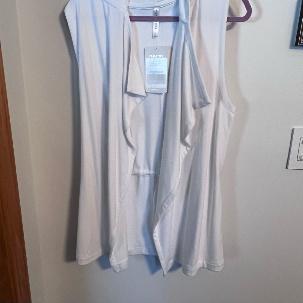 White brand new activewear vest no buttons elastic in the back